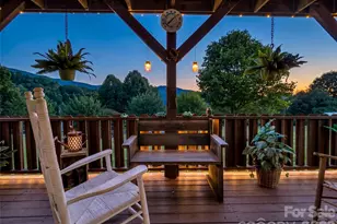 555 Acres View Dr, Waynesville, NC 28786 - Photo 27
