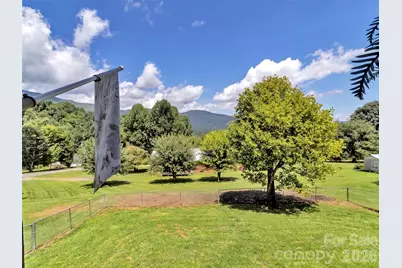 555 Acres View Drive, Waynesville, NC 28786 - Photo 17