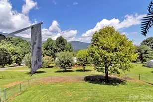 555 Acres View Dr, Waynesville, NC 28786 - Photo 17