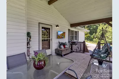 555 Acres View Drive, Waynesville, NC 28786 - Photo 15