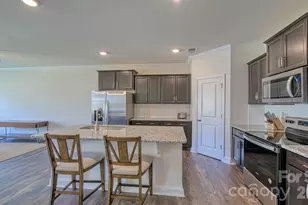 54 Creekview Rd, Hendersonville, NC 28792 - Photo 9