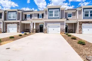 54 Creekview Rd, Hendersonville, NC 28792 - Photo 1