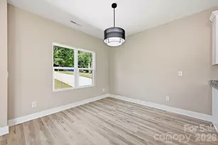 1513 Robin Rd, Newton, NC 28658 - Photo 5