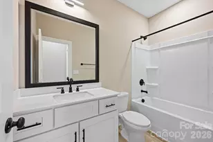 1513 Robin Rd, Newton, NC 28658 - Photo 7