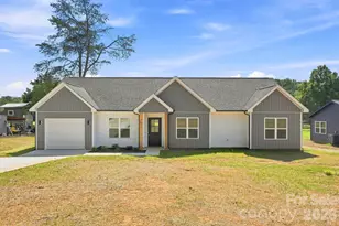 1513 Robin Rd, Newton, NC 28658 - Photo 1