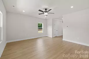 3326 Yorkshire Dr, Gastonia, NC 28052 - Photo 3
