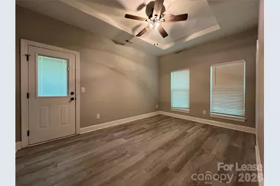 2425 Milton Avenue, Gastonia, NC 28052 - Photo 7