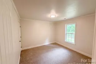 225 Vineyard Dr, Salisbury, NC 28146 - Photo 11