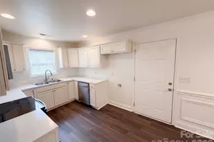 225 Vineyard Dr, Salisbury, NC 28146 - Photo 9