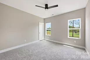 1517 Robin Rd, Newton, NC 28658 - Photo 9