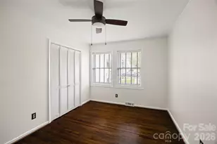 2215 Chatham Ave, Charlotte, NC 28205 - Photo 25