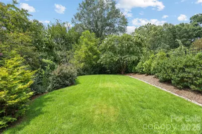 2215 Chatham Avenue, Charlotte, NC 28205 - Photo 27