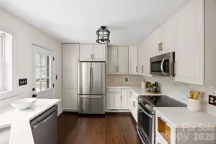2215 Chatham Ave, Charlotte, NC 28205 - Photo 13