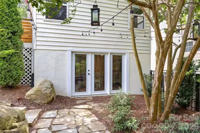 2215 Chatham Avenue, Charlotte, NC 28205 - Photo 29