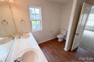 8815 1st Run Ct, Charlotte, NC 28215 - Photo 23