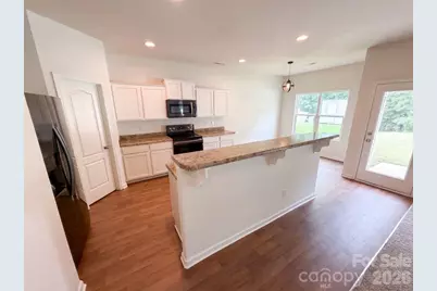 8815 First Run Court, Charlotte, NC 28215 - Photo 9