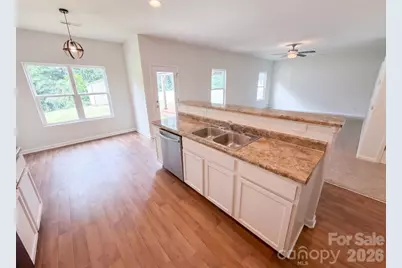 8815 First Run Court, Charlotte, NC 28215 - Photo 7