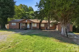 1021 Ramseur Rd, Bessemer City, NC 28016 - Photo 1