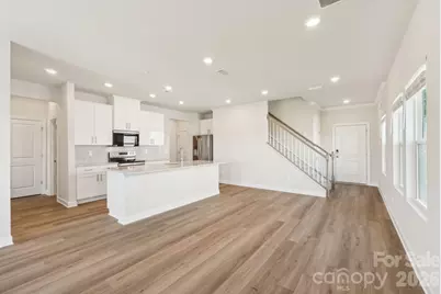 3079 14th Avenue NE, Conover, NC 28613 - Photo 5