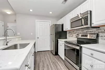 718 W Trade Street #409, Charlotte, NC 28202 - Photo 19