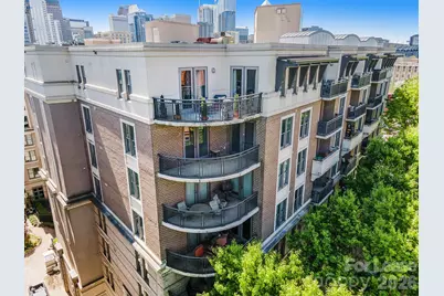 718 W Trade Street #409, Charlotte, NC 28202 - Photo 9