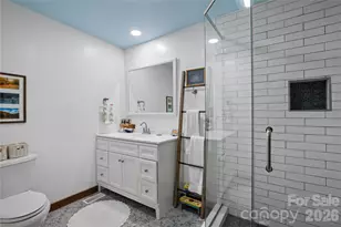 1061 Indian Trl Rd, Mars Hill, NC 28754 - Photo 21
