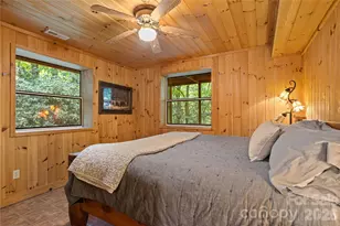 1061 Indian Trl Rd, Mars Hill, NC 28754 - Photo 37