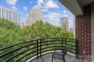 400 N Church St, Charlotte, NC 28202 - Photo 11