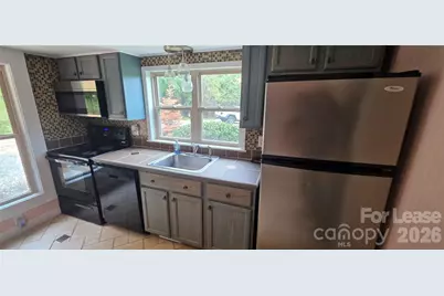 2635 Old Shelby Road, Hickory, NC 28602 - Photo 9
