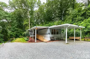 48 Melissa Ln, Leicester, NC 28748 - Photo 3