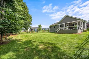 202 Windy Acres Knoll Dr, Hendersonville, NC 28792 - Photo 29