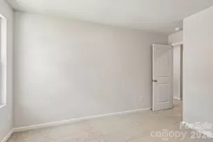 4633 Green Drake Dr, Charlotte, NC 28269 - Photo 5