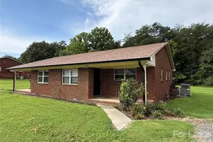 1773 River Rd, Lincolnton, NC 28092 - Photo 1