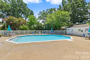 2222 Selwyn Ave, Charlotte, NC 28207 - Photo 29