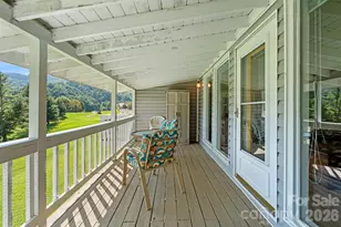 184 Mountain Club Dr, Vilas, NC 28692 - Photo 17