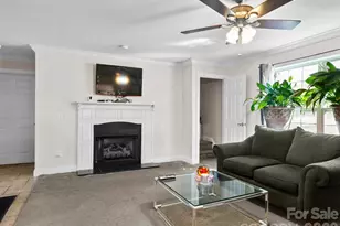 28 Chapel Park Rd, Asheville, NC 28803 - Photo 3