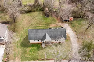 28 Chapel Park Rd, Asheville, NC 28803 - Photo 35