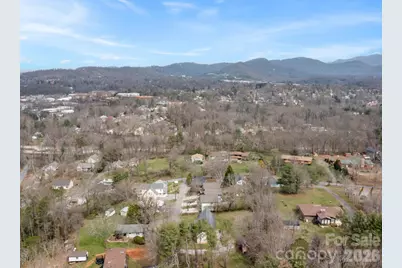 28 Chapel Park Road, Asheville, NC 28803 - Photo 29