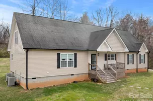 28 Chapel Park Rd, Asheville, NC 28803 - Photo 7