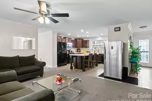28 Chapel Park Rd, Asheville, NC 28803 - Photo 13