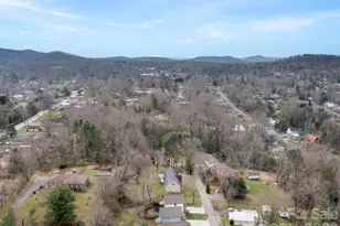 28 Chapel Park Rd, Asheville, NC 28803 - Photo 33