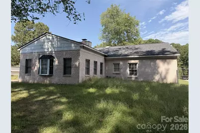 6625 Woodfield Drive, Charlotte, NC 28215 - Photo 5