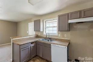 427 Katonah Ave, Charlotte, NC 28208 - Photo 9
