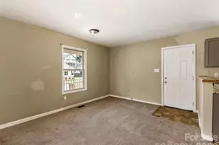 427 Katonah Ave, Charlotte, NC 28208 - Photo 5