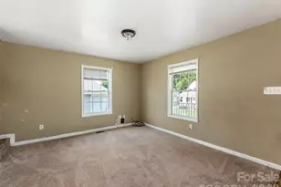 427 Katonah Ave, Charlotte, NC 28208 - Photo 3