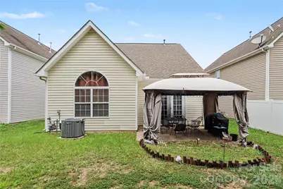 2716 Rozzelles Landing Drive, Charlotte, NC 28214 - Photo 17