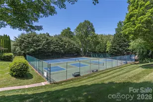 121 Deerlake Dr, Asheville, NC 28803 - Photo 25