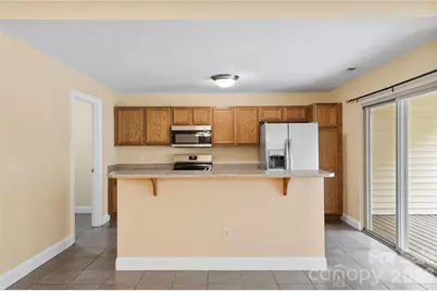 156 B Wash Creek Drive, Hendersonville, NC 28739 - Photo 11