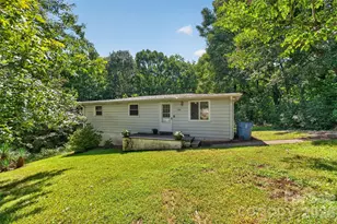 314 22nd St Ct SE, Hickory, NC 28602 - Photo 3