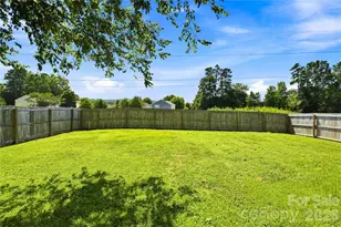 117 Farm Springs Dr, Mount Holly, NC 28120 - Photo 27